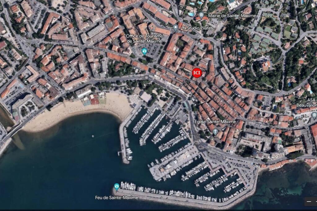 Climatise Avec Garage Au Coeur Du Centre Ancien Sainte-Maxime