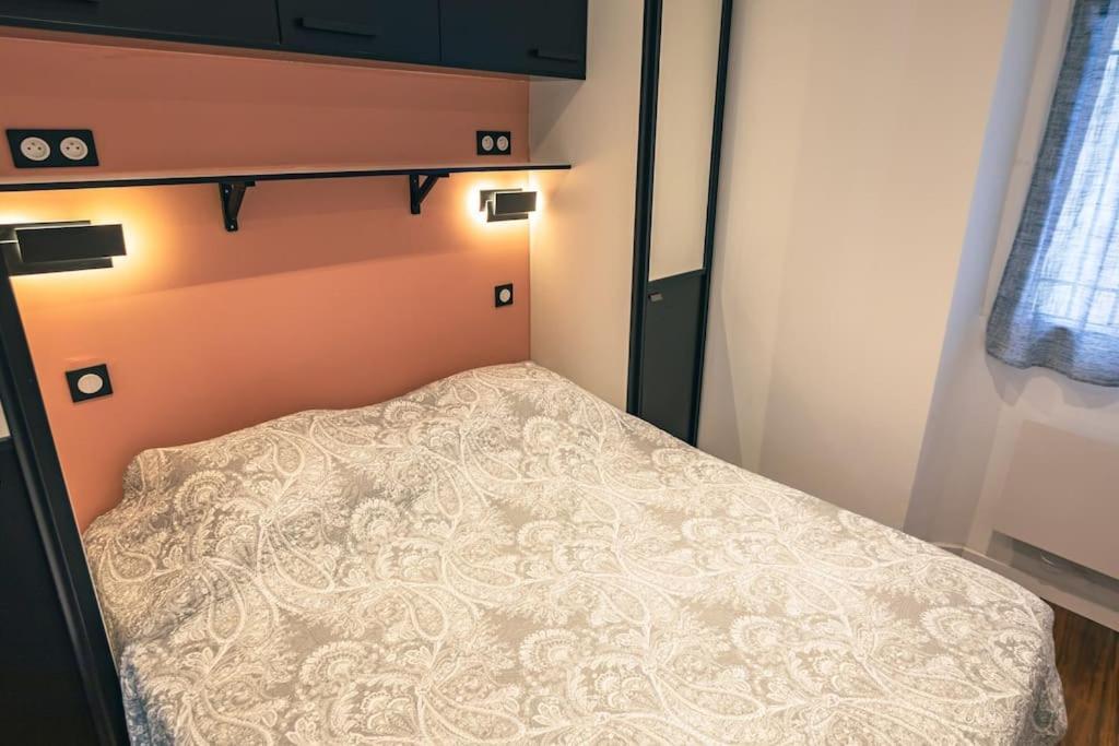 Climatise Avec Garage Au Coeur Du Centre Ancien Appartement